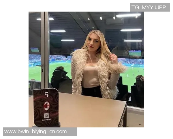 足球场上的美女风采 高颜值女球星正脸照大集合 足球场上的美女风采 高颜值女球星正脸照大集合